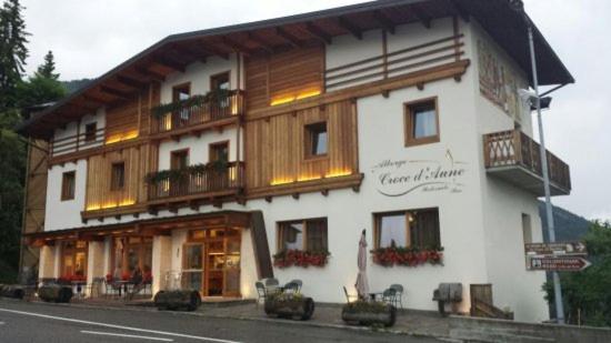 Albergo Croce D'Aune Pedavena Zewnętrze zdjęcie